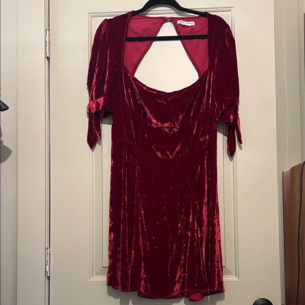 NWOT Reformation Cambrie Velvet Dress - Picture 4 of 7